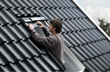 Réparation de vos volets roulants VELUX : Une solution économique et avantageuse