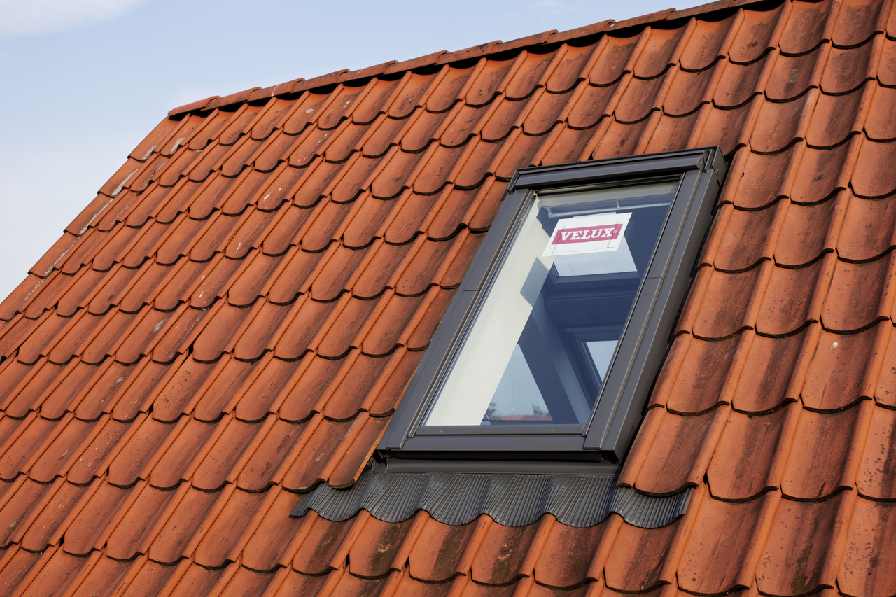 Remplacement de fenêtre de toit VELUX sans travaux d’intérieur