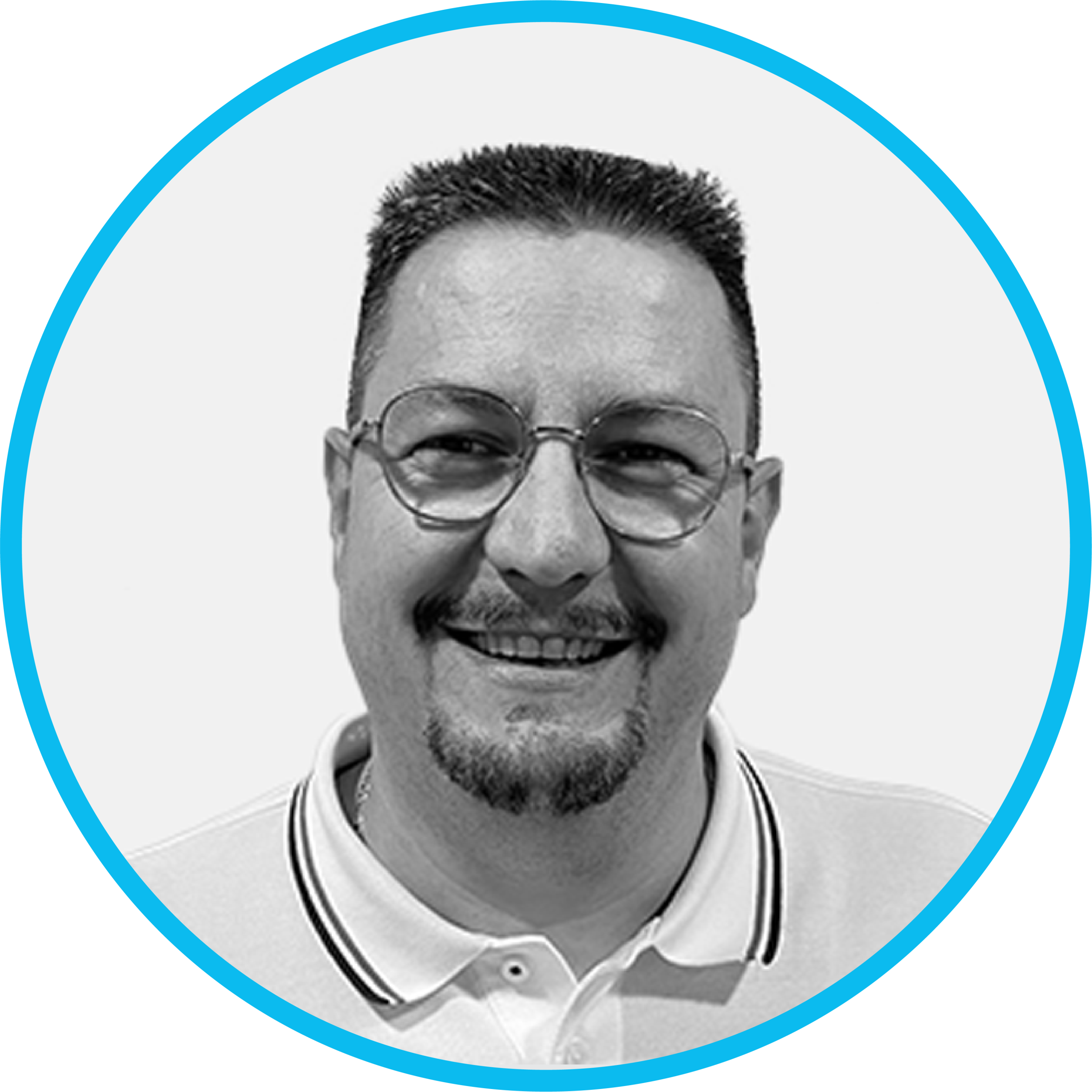 Charlotte HUCHET Nos experts de la pose VELUX sont en Côte-d’Or